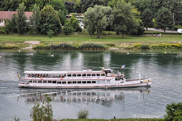 Ausflugsschiffe ab Breisach am Rhein
